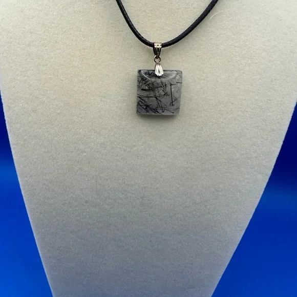 Black rutile square pendant on 16” black rope with extender - Picture 3 of 6